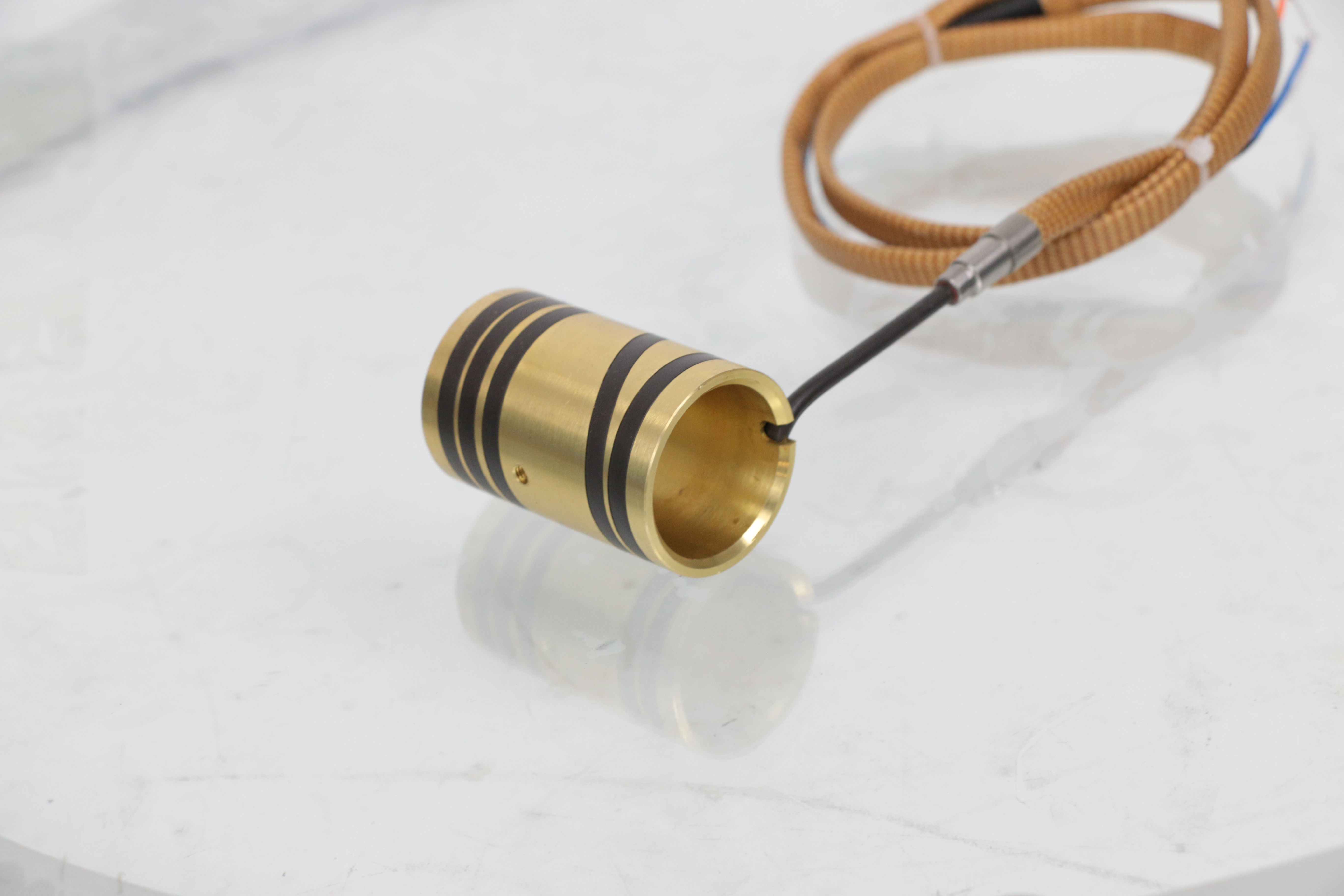 热流道镶嵌式铸铜加热圈的优点与使用维护