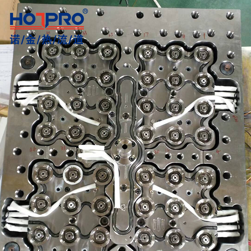 1出48針閥式熱流道係（xì）統