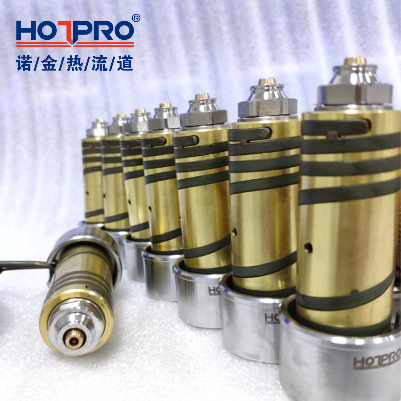 铜套式系统（tǒng）加热高温料点浇大水口热咀